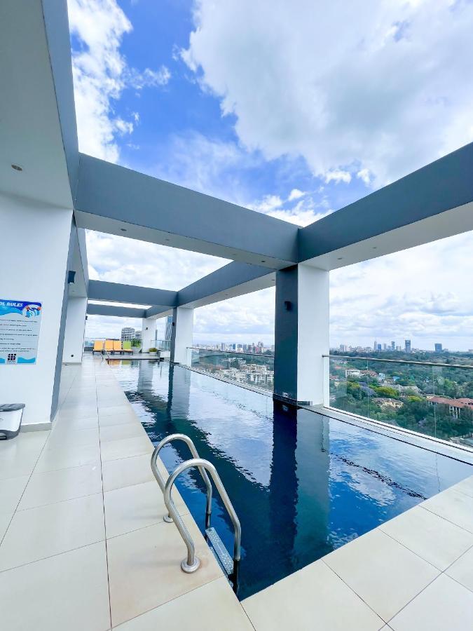 Escada Next Level Luxurious Home Найробі Екстер'єр фото